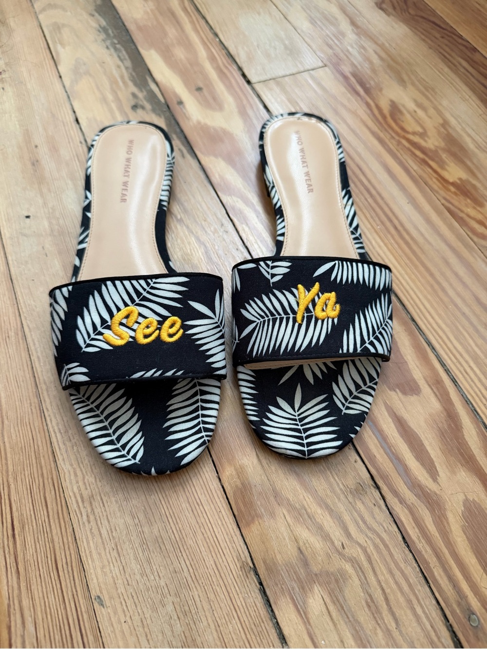 Who What Wear Black & White Tropical Slide Sandals with Yellow Embroidery
